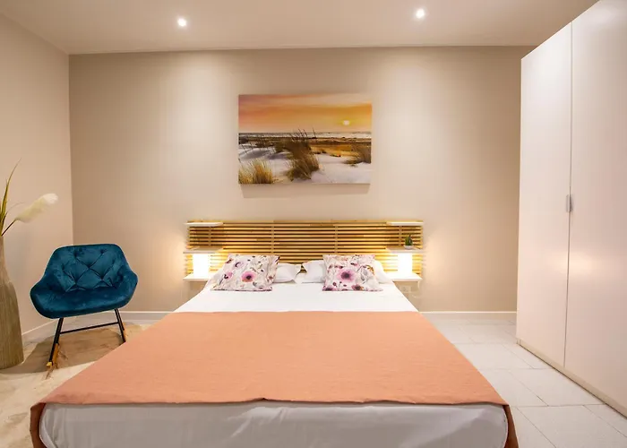 Maison Aphrodite Bed and Breakfast 4*